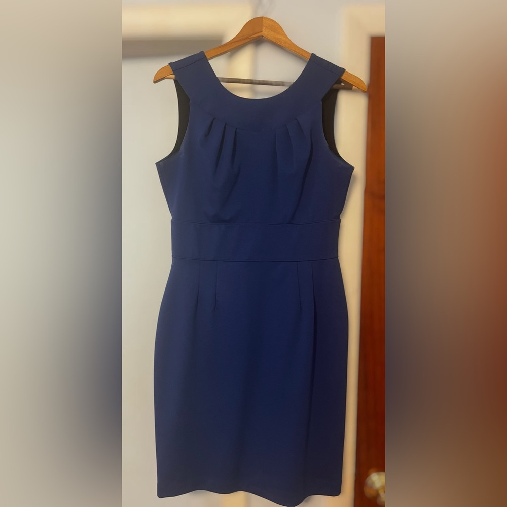 Banana Republic dress, Size 6. High neck, halter neckline, knee length.